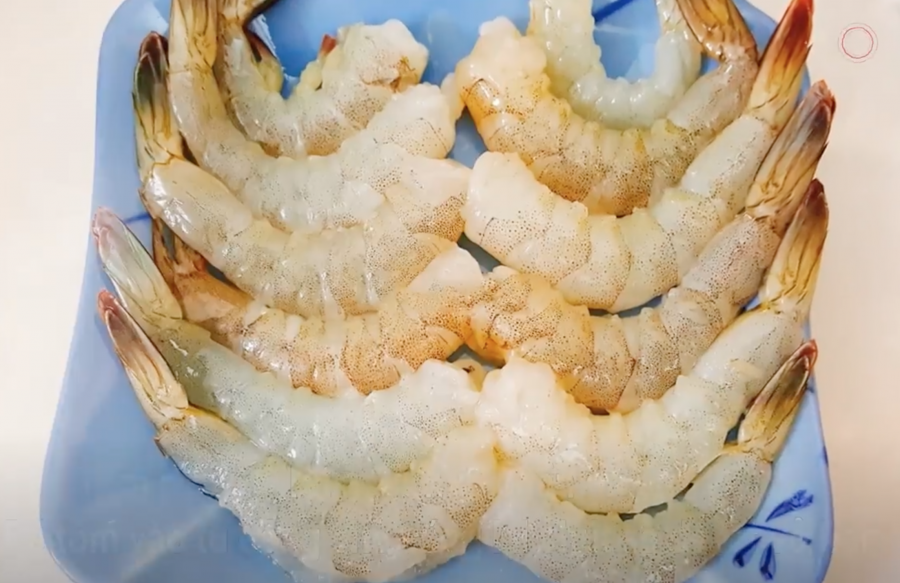 banh tom