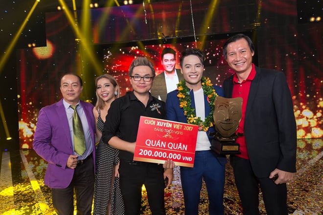 giai-thuong-cua-vo-tan-phat-2-1575530415526296043453