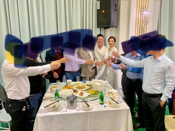 Những hình ảnh hiếm hoi trong Quatrian shbet hiện đang mở nữ diễn viên Lưu Đê Ly cùng chồng DJ Huy DX được chia sẻ trên mạng xã hội.