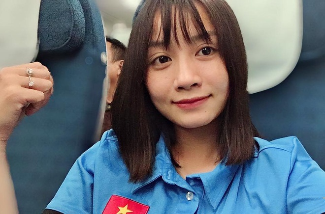 Nhan sắc khả ái của Hoàng Thị Loan 