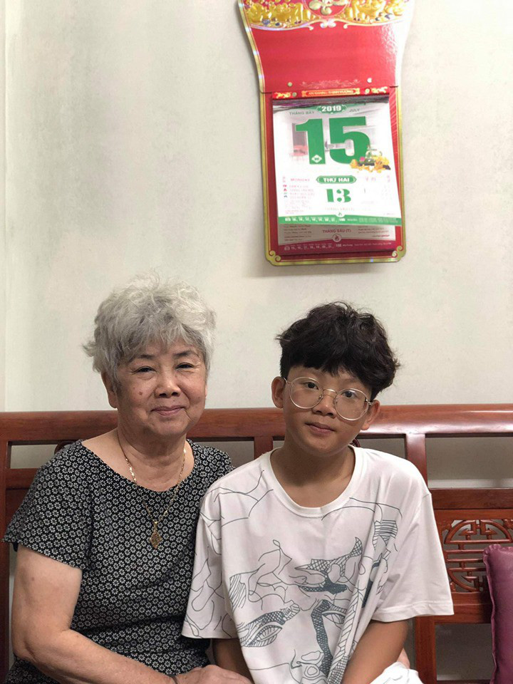 Nhiều người nhận xét, Thiện Nhân có nét hao hao giống bà ngoại.