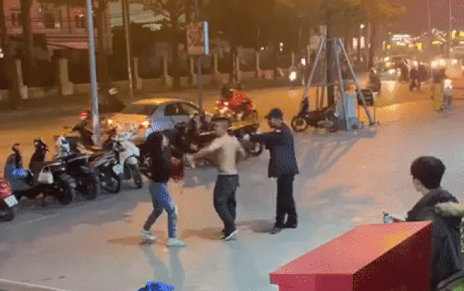 Hình ảnh cắt từ clip.