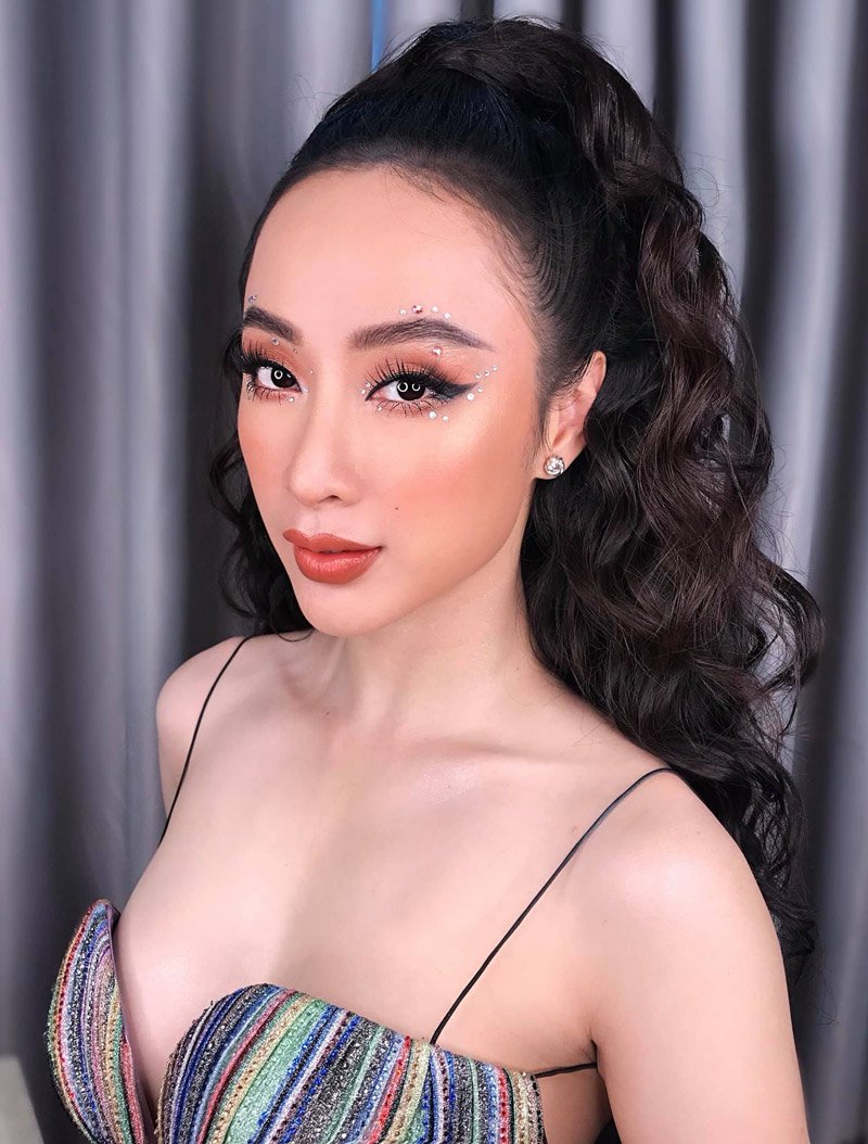 angela-phuong-trinh-mat-4-tieng-dinh-da-len-nguoi-de-hoa-nu-hoang-bang-gia-4-1576469464-247-width800height1054