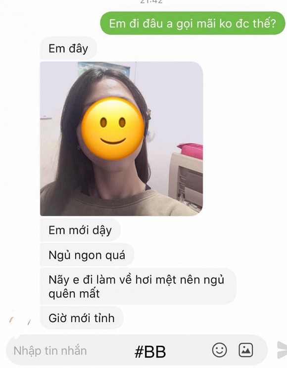 Tin nhắn của anh chàng và cô nàng.