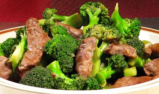 Thịt bò xào súp lơ ngon