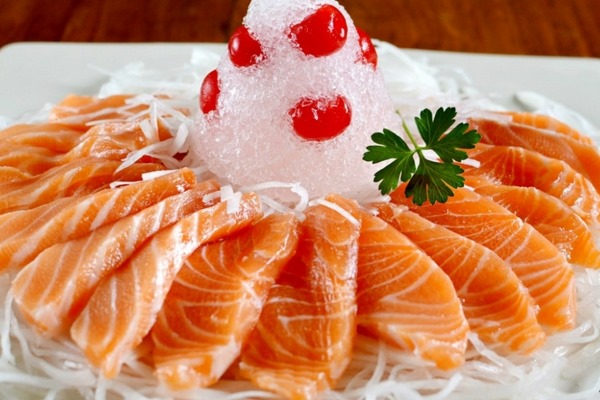 Cá hồi giúp trẻ thông minh