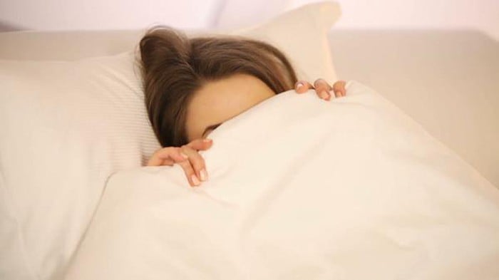 Trùm chăn gây ảnh hưởng tới trí nhớ của bạn