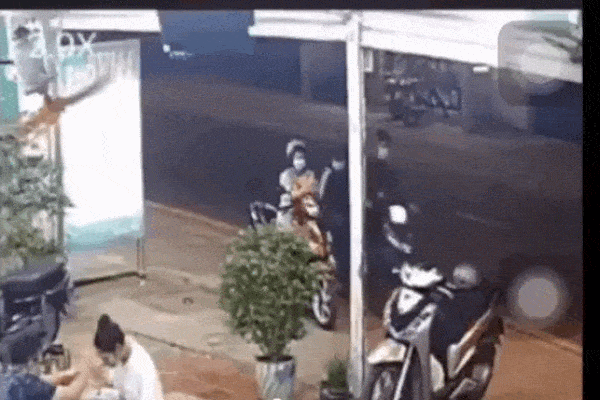 Hình ảnh cắt từ clip.