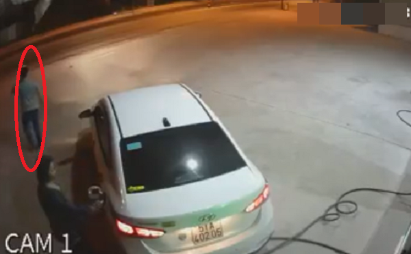 Hình ảnh cắt từ clip.