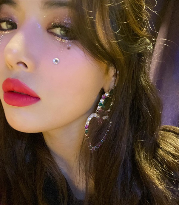 224846_hyunah_aa_72274023_161022035148108_4481197205347230408_n