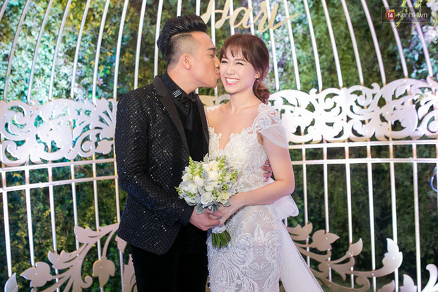 Cuối năm 2016, trải qua nhiều sóng gió, cả hai vẫn cùng nhau vượt qua tất cả cùng nhau, chính thức kết thúc chuỗi ngày độc thân bằng một Quatrian shbet hiện đang mở hoành tráng có sự góp mặt của nhiều nghệ sĩ nổi tiếng.