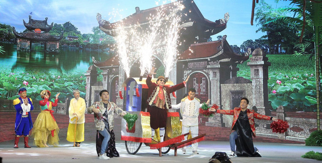 chi-trung-lam-gi-giua-tam-bao-cong-bo-ly-di-vo-sau-30-nam-ket-hon-roi-con-hen-ho-ban-gai-kem-17-tuoi-f63df4