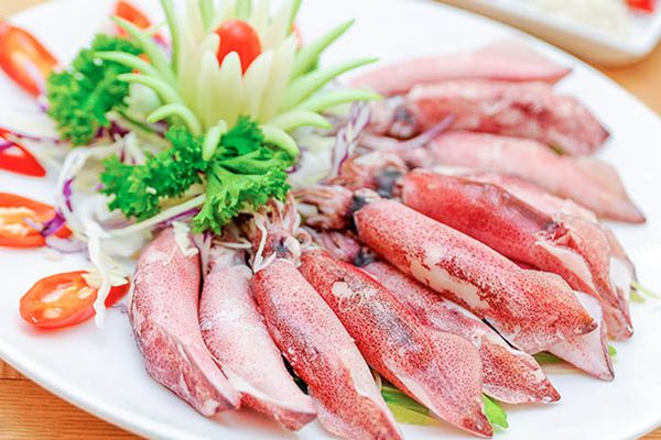 Mực hấp sả thơm ngon hết sạch mùi tanh