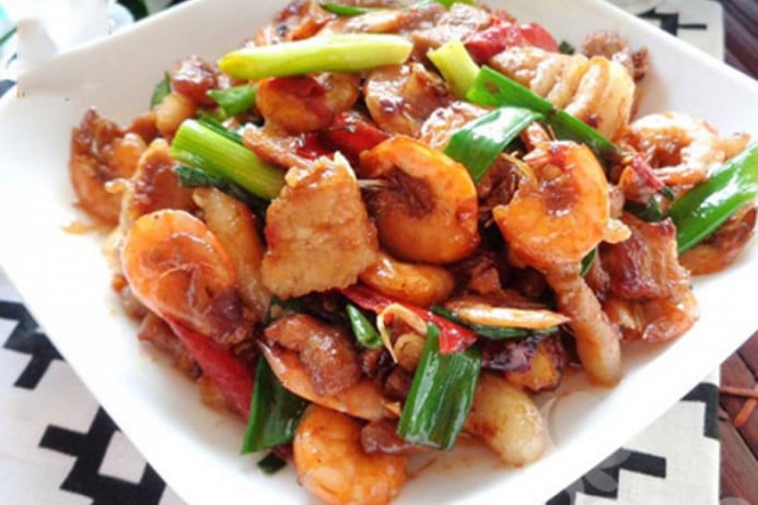 Tôm rim thịt ngon