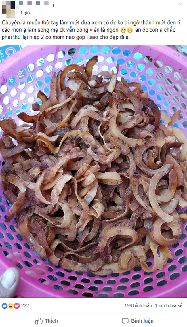 Còn đây là mẻ mứt dừa cháy đen của một nàng dâu.