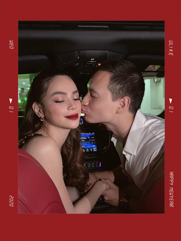 Kim Lý tháp tùng Hà Hồ đi diễn. Anh không quên tay nắm tay, hôn lên má người yêu cực tình cảm.  