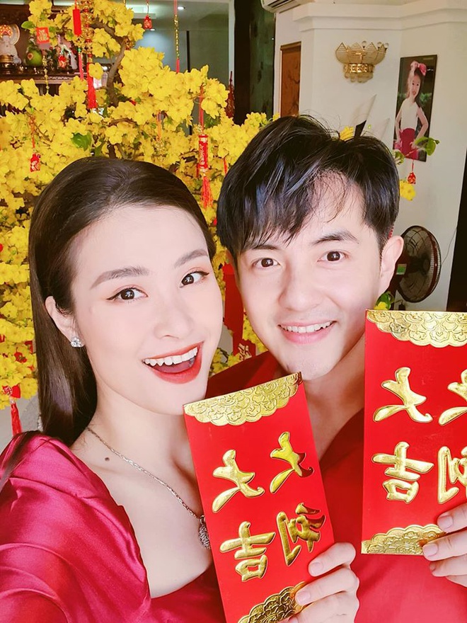 sao-viet-di-le-nha-tho-tham-nguoi-than-ngay-mung-mot-tet-04e8f1