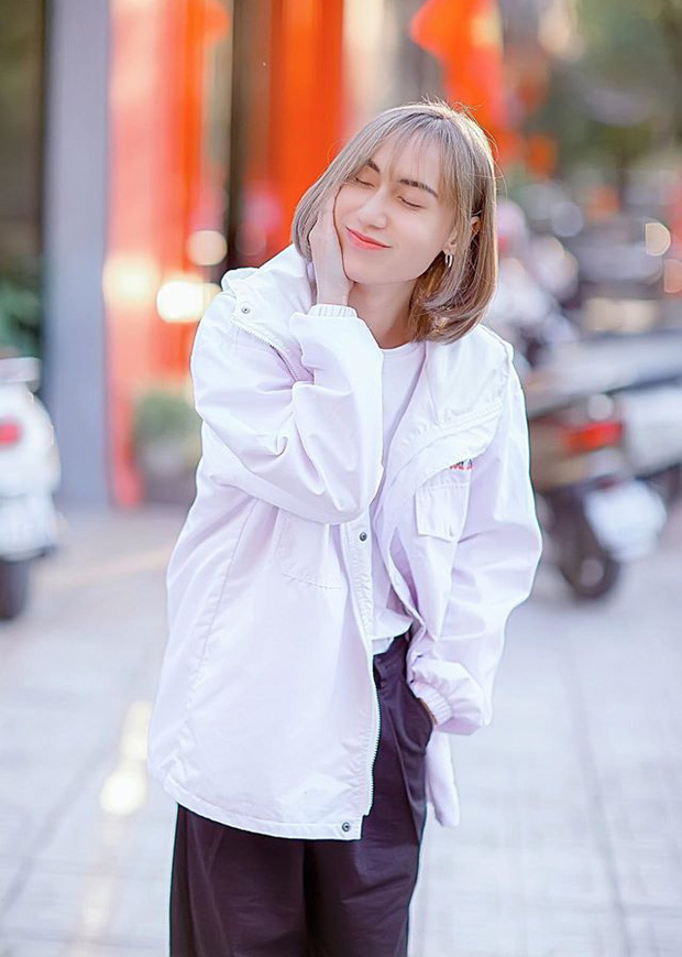 ro-tin-lynk-lee-co-nguoi-yeu-dong-gioi-nhan-vat-chinh-nhanh-chong-len-tieng-a68df2