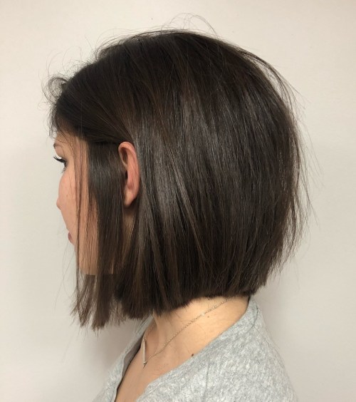 Choppy bob nhấn phồng chân tóc