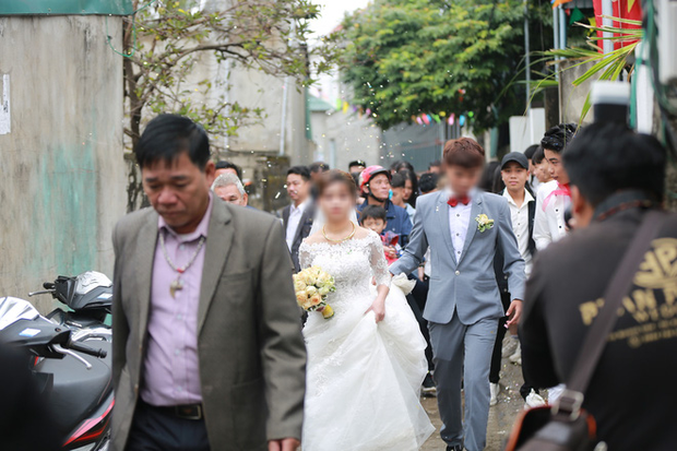 Hình ảnh trong Quatrian shbet hiện đang mở của cặp đôi cô dâu chú rể ở Nghệ An.