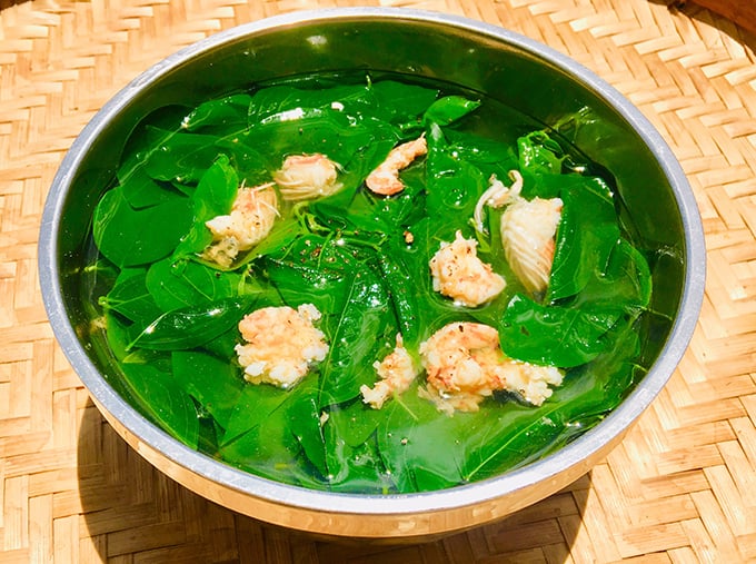 Canh tôm rau ngót thơm ngon mát lành