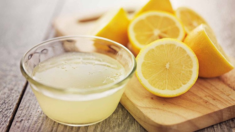 Chanh giúp loại bỏ chất cặn bã
