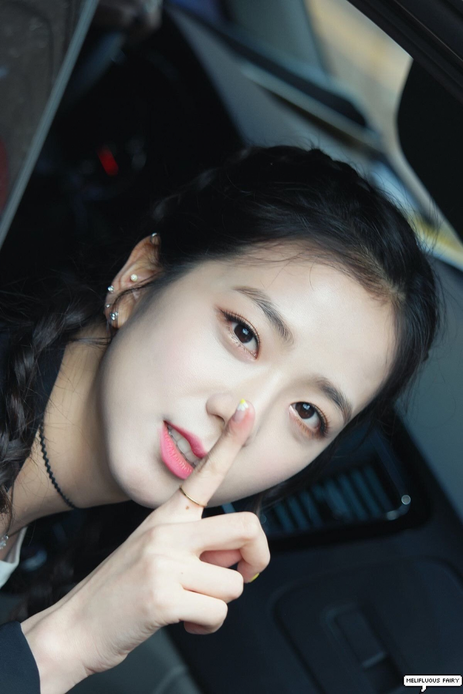 Jisoo53