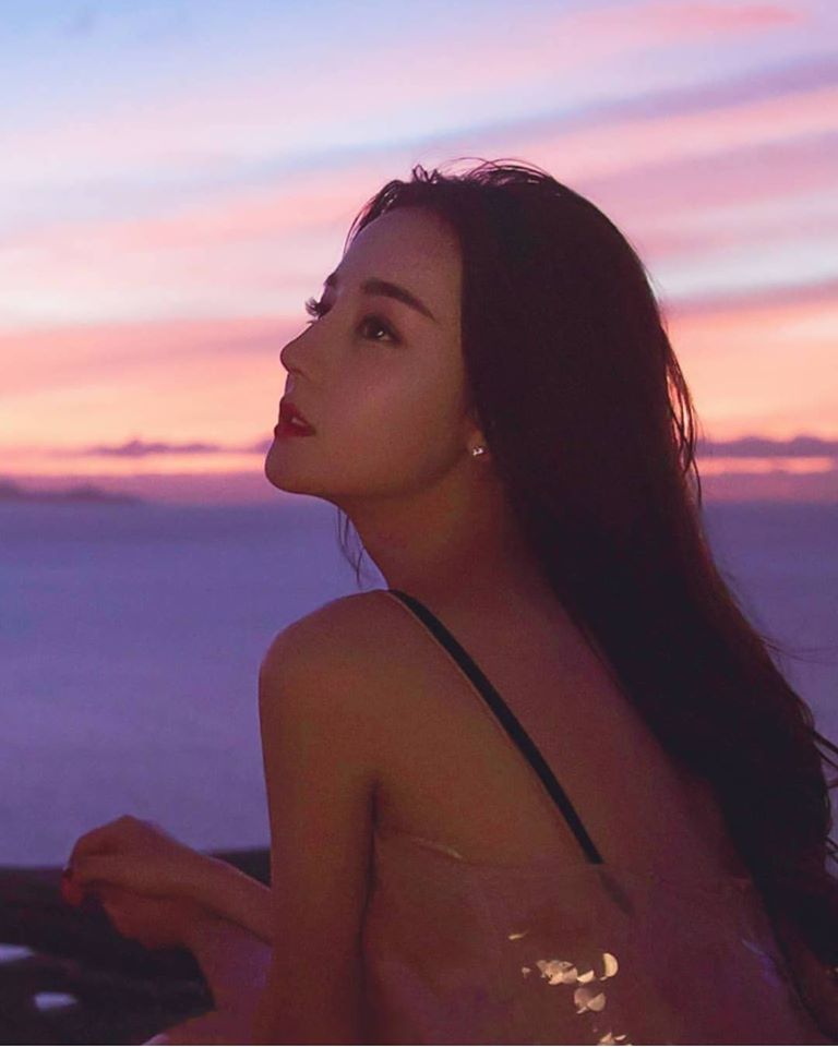 Một mỹ nhân Tân Cương khác, nữ thần Kim Ưng, tiểu hoa đình đám - Địch Lệ Nhiệt Ba
