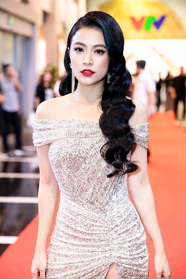 Hoàng Thùy Linh
