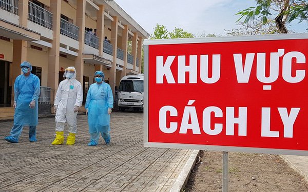 tiep-xuc-voi-ban-co-me-nhiem-covid-19-3-du-hoc-sinh-xin-tu-nguyen-cach-ly-01