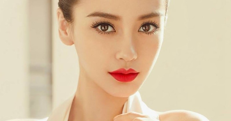 Người khóe miệng hướng lên số sướng