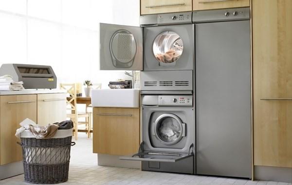 Không đặt máy giặt ở nhà vệ sinh