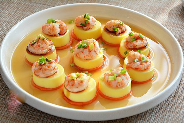 Món đậu hũ hấp tôm vừa thanh vừa ngọt ai cũng thích thú vô cùng