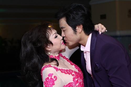 cuoc_song_hien_tai_cua_vu_hoang_viet89jpg8_jeik