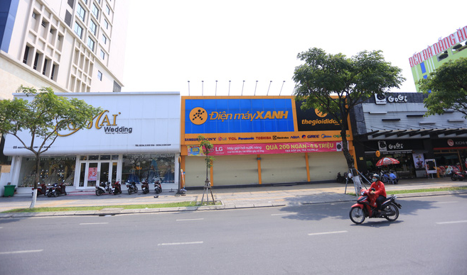 Bệnh nhân nhiễm covid-19 thứ 35 là nữ nhân viên Điện máy Xanh.