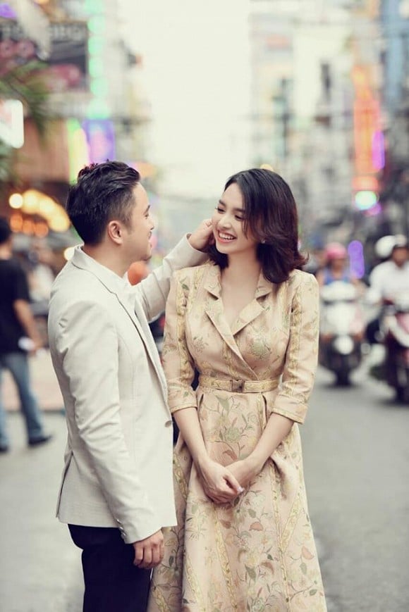 dinh-ngoc-diep-dang-anh-ky-niem-4-nam-cuoi-1-ngoisao.vn-w640-h959