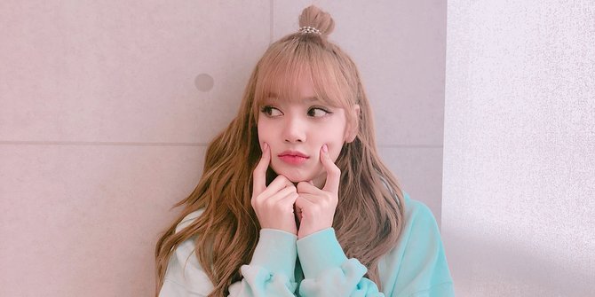 Búi củ tỏi nửa đầu