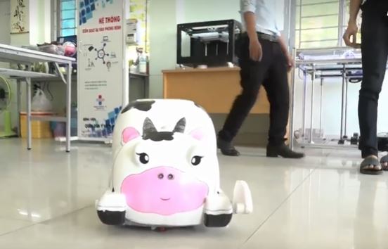 Robot khử khuẩn phòng cách ly sẽ được vận hành thử nghiệm đầu tiên tại bệnh viện dã chiến ở Củ Chi.