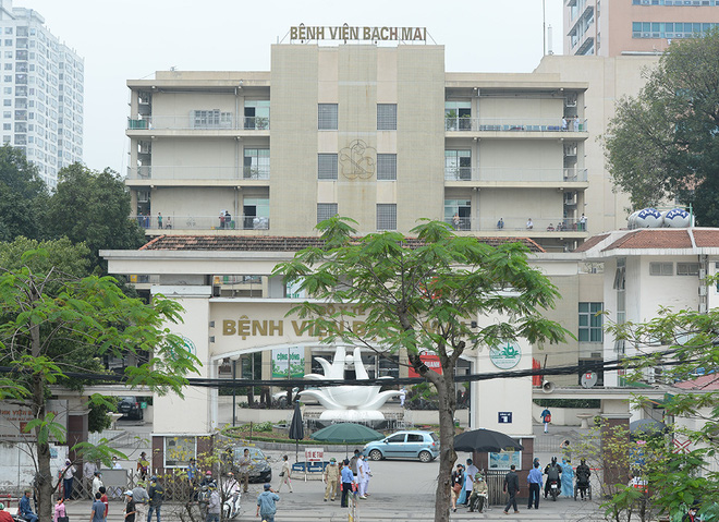 Bệnh viện Bạch Mai.