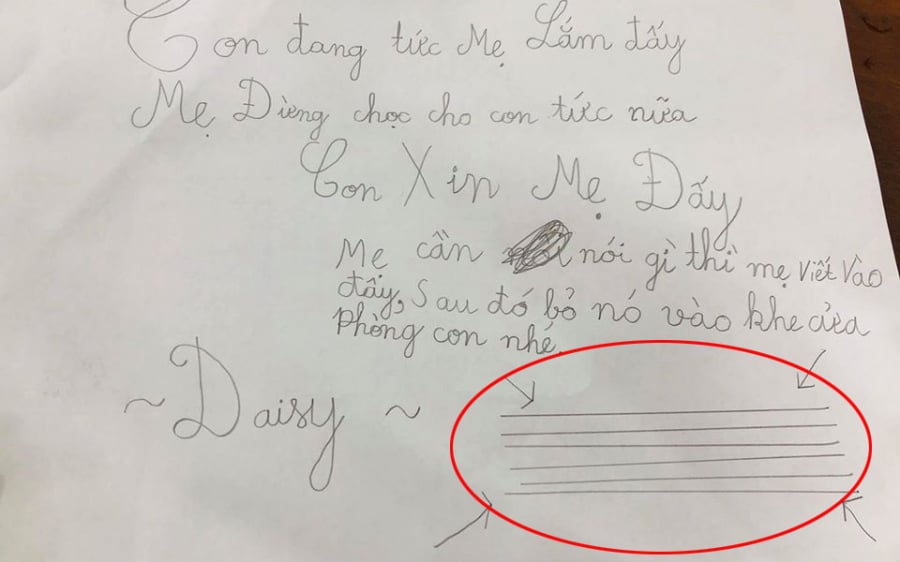 Hành động dễ thương của bé Daisy