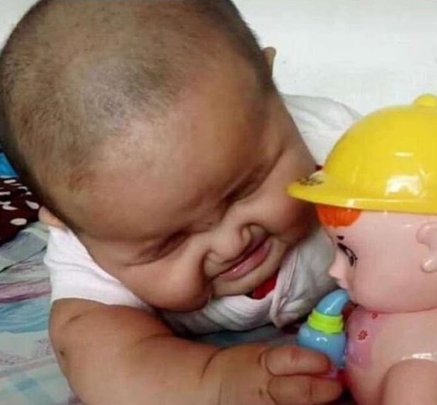 Bình sữa này là của tôi cơ mà