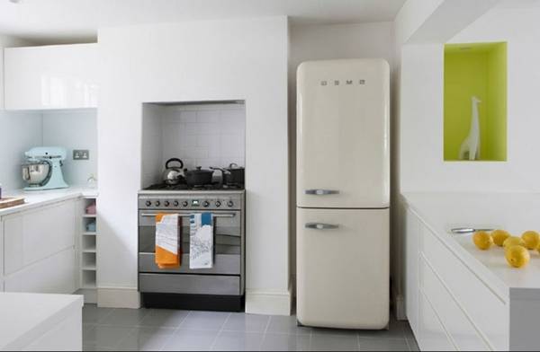 Cửa chính thẳng tủ lạnh là đại kỵ