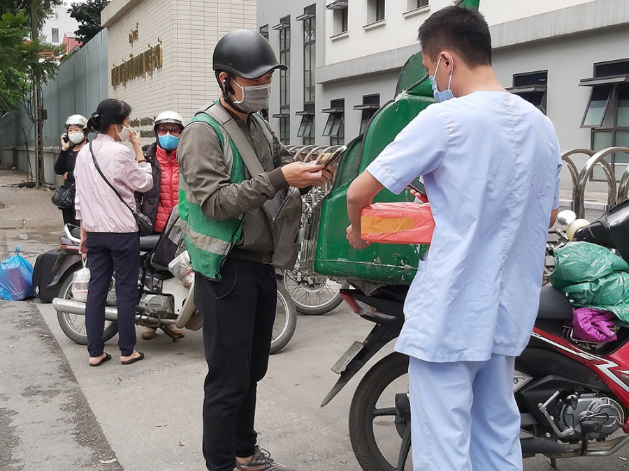4-buoc-can-lam-khi-giao-nhan-hang-mua-covid-19-01