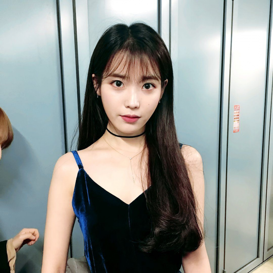 IU