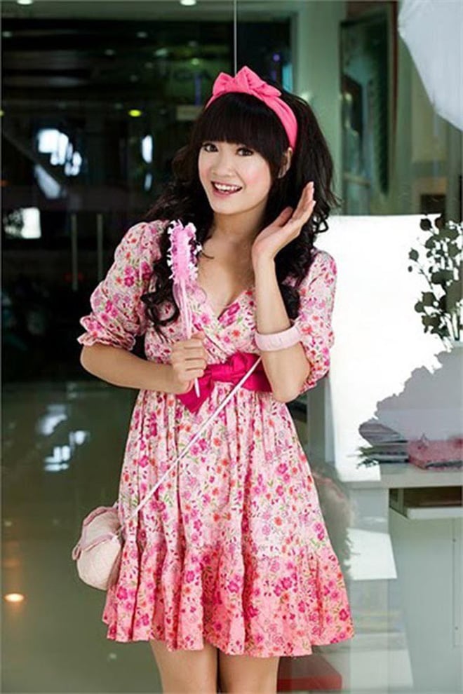 nha-phuong-tu-so-sanh-nhan-sac-sau-10-nam-xua-dung-chuan-hot-teen-gio-da-that-su-lot-xac-ngoan-muc-4aa-4843247 (1)