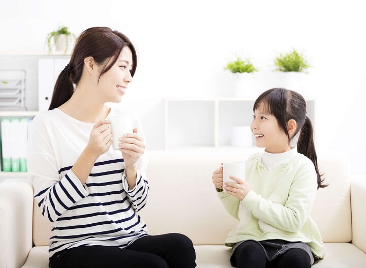 Động viên khích lệ khi bé làm việc đúng