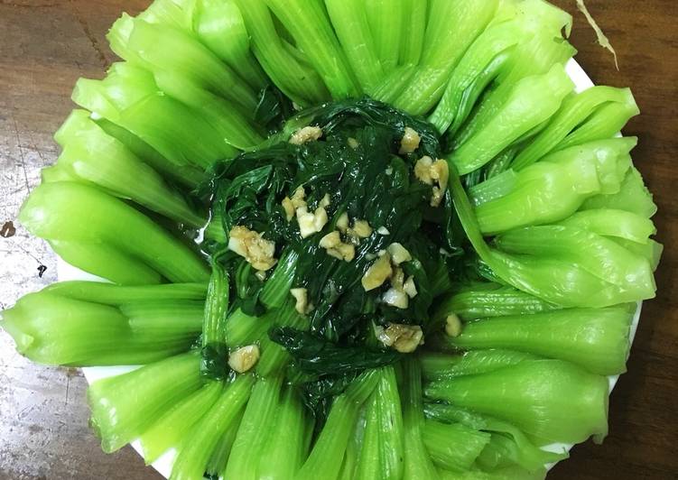 Những loại rau quả giàu canxi