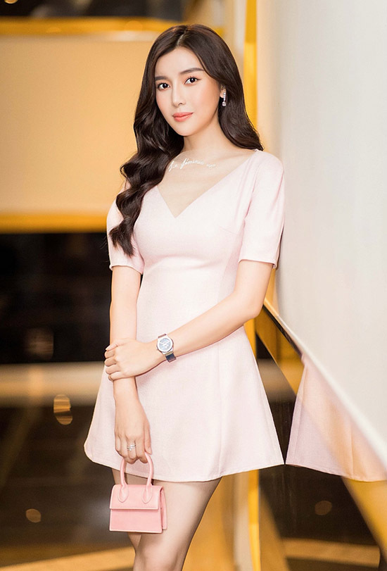 Dạo gần đây, Cao Thái Hà gặt hái được nhiều thành công trên con đường diễn xuất, ngày càng được khán giả đón nhận.