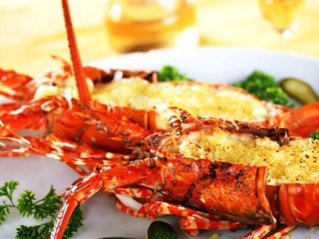 Tôm hùm nướng pho mai ngon rụng tim
