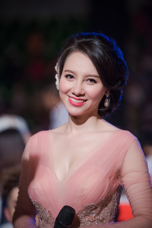 1467387059-146738421041608-minh-ha--1-